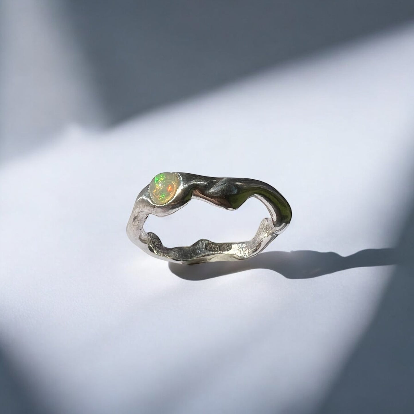 fluctus vitae: opal