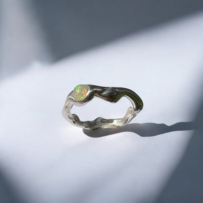 fluctus vitae: opal